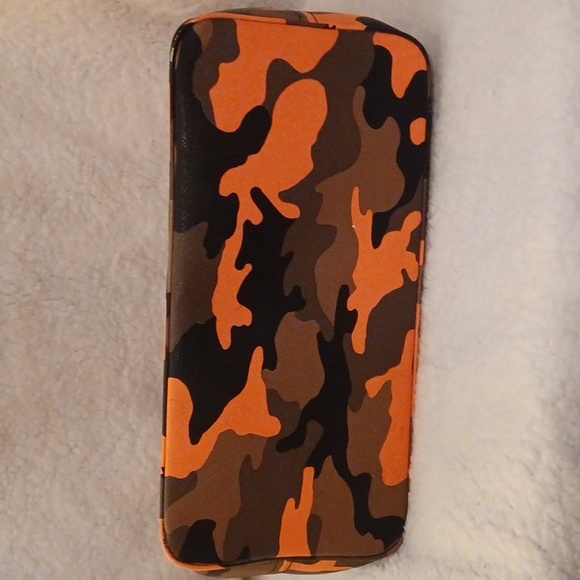 MICHAEL KORS | ORANGE CAMO | HANDBAG | HB160 - Picture 6 of 7